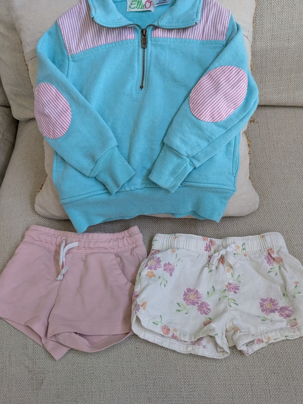 Ellie Aqua Pullover with Pink Shorts